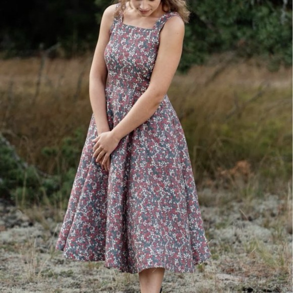 Son de flor pinafore sleeveless dress ditzy floral